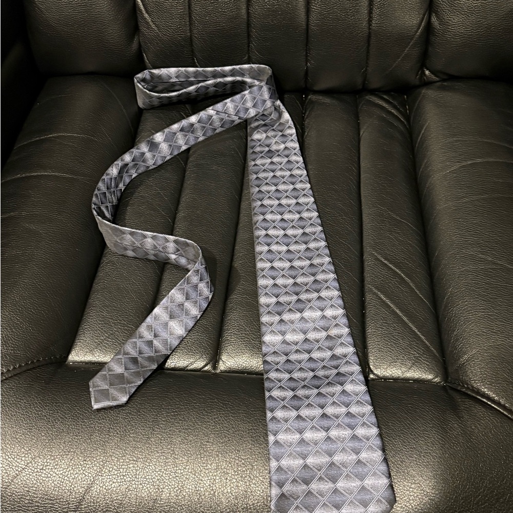 Men’s tie